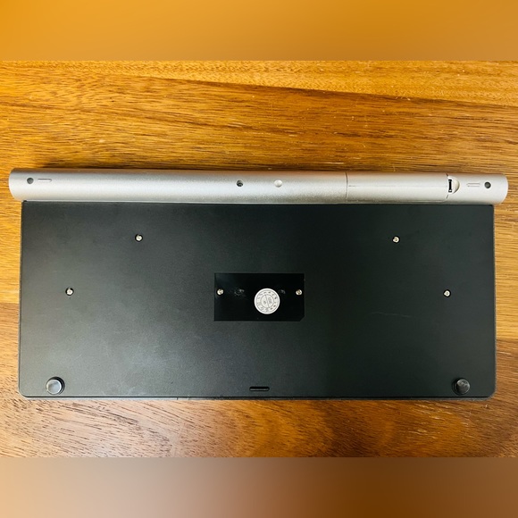 BRAND NEW Premier keyboard - Picture 2 of 4